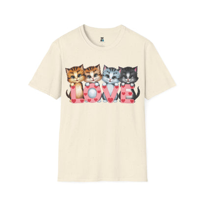 Cute Cat Love Unisex Softstyle T-Shirt